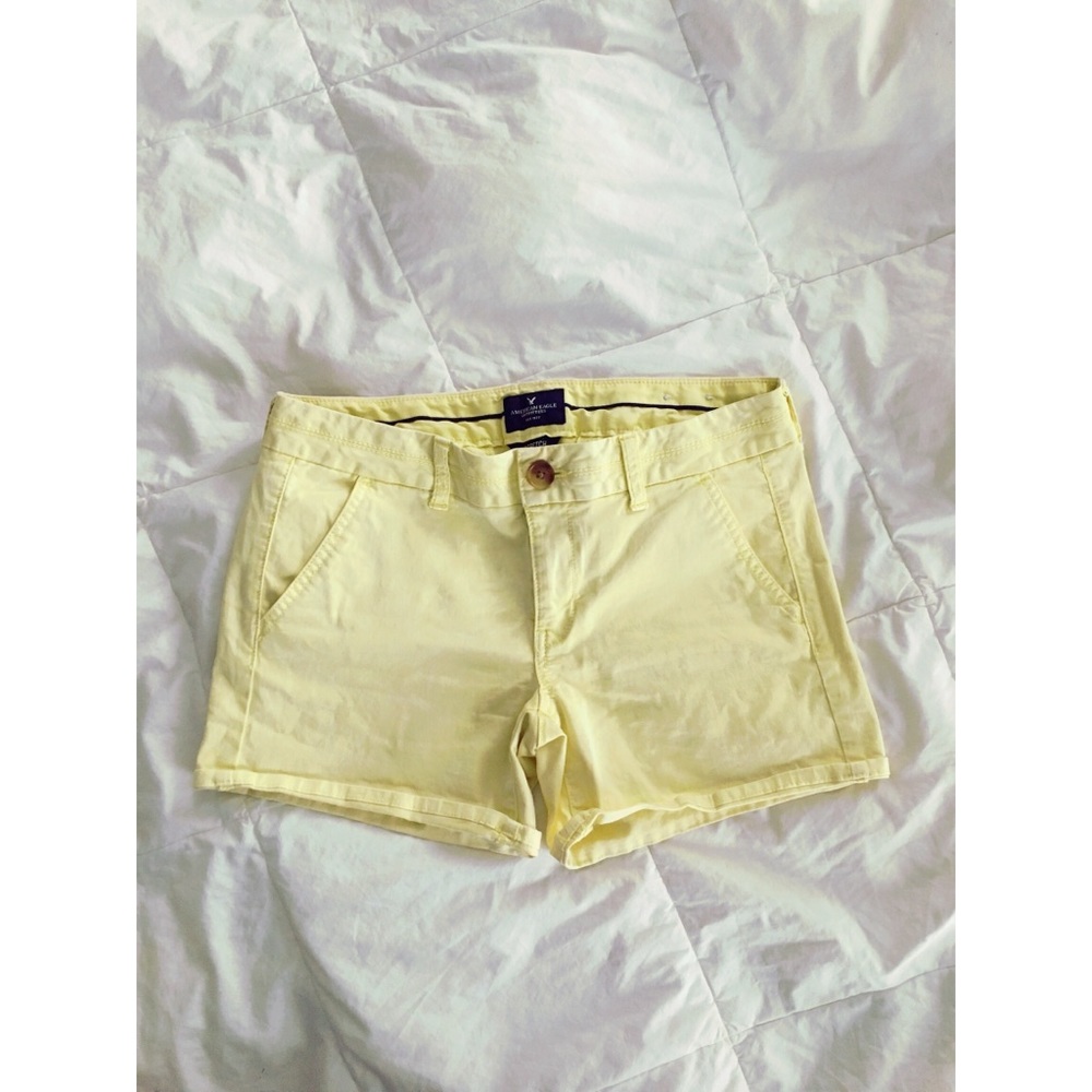 American Eagle Twill Yellow Shorts